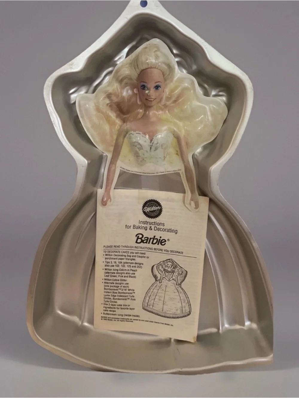 Vintage 1992 Wilton Cake Pan Barbie Doll 2105-2551 BirthdayDecorating Mattel
